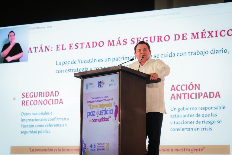 YUCATÁN SE PONE LA CAMISA DE LA PAZ: Gobernador Díaz Mena Presenta Estrategia Integral para Construir Paz y Justicia en la Comunidad